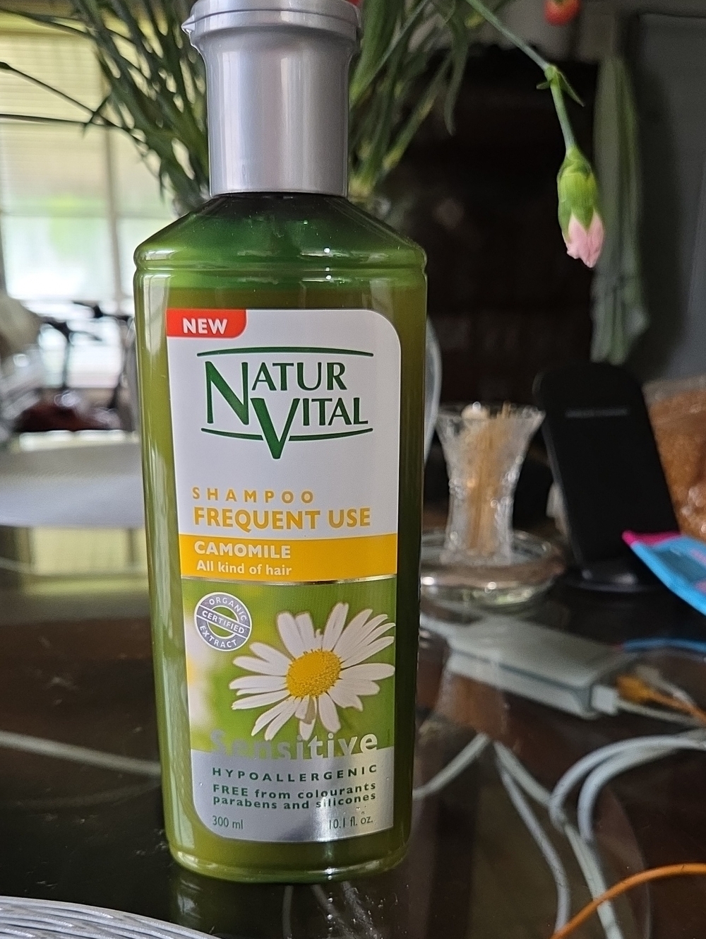 Hypoallergenic All kind of hair Camomile Frequent Use Shampoo